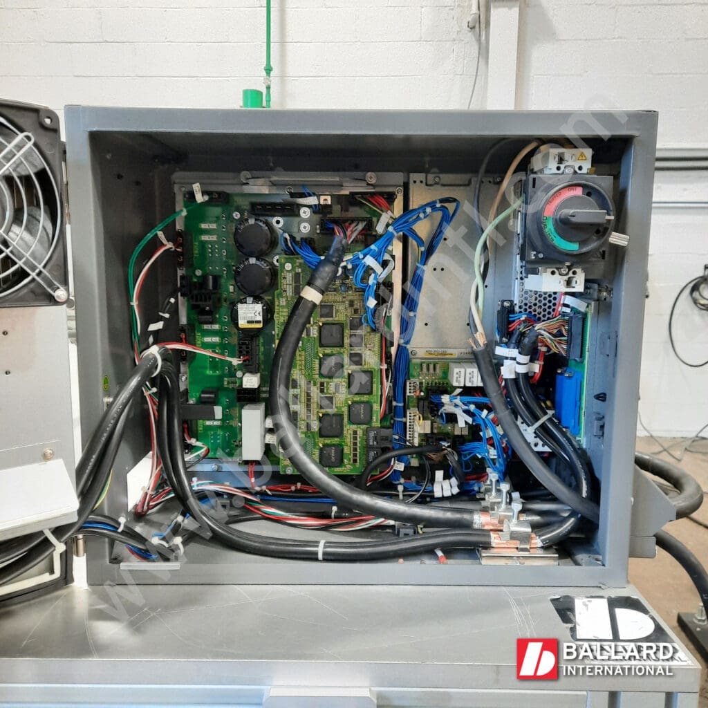 FANUC R30iB Mate Controller Cabinet LR Mate 200iD complete industrial robot system F154231