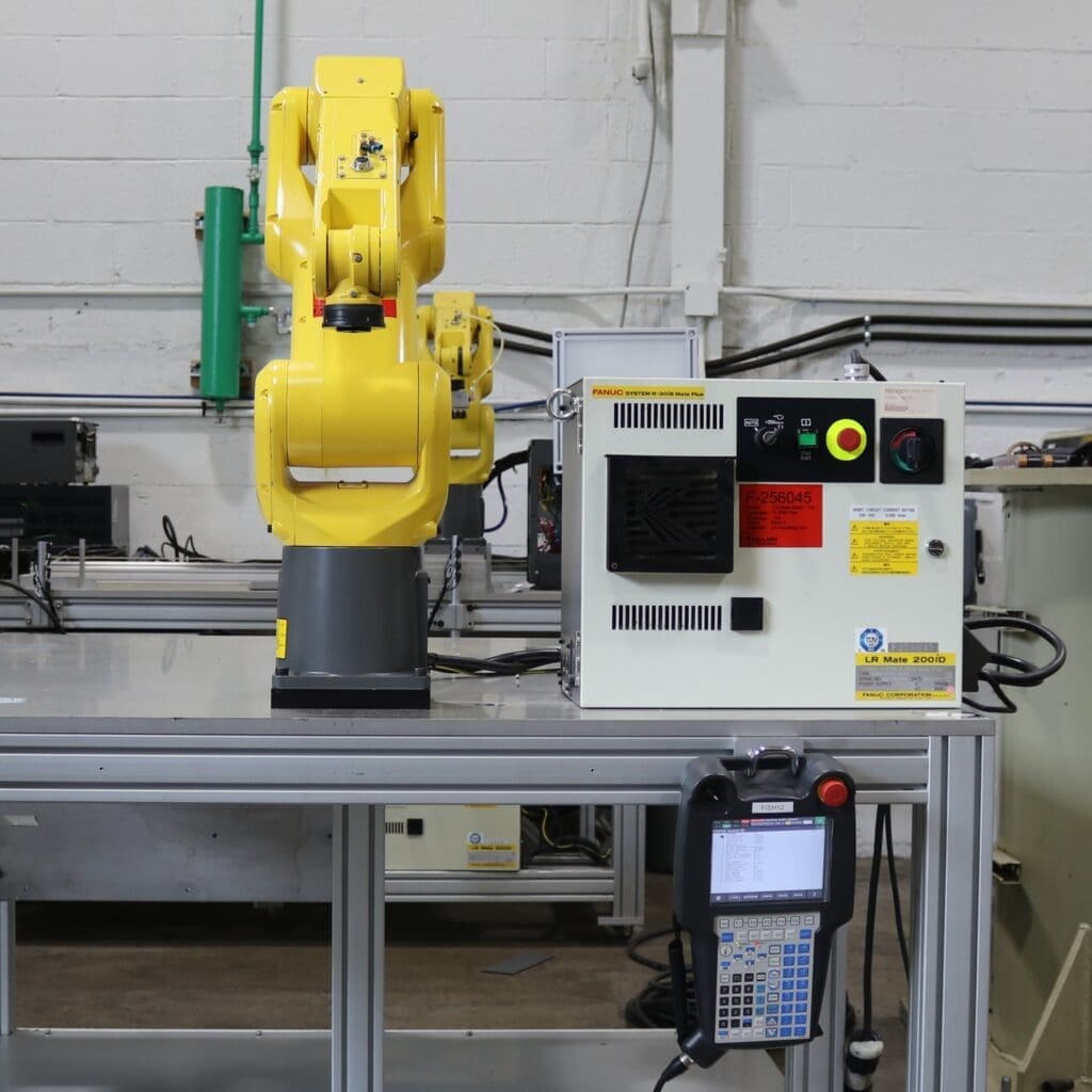 FANUC LR Mate 200iD/14L R30iB Mate Plus Controller and teach pendant under power used industrial robot F256045