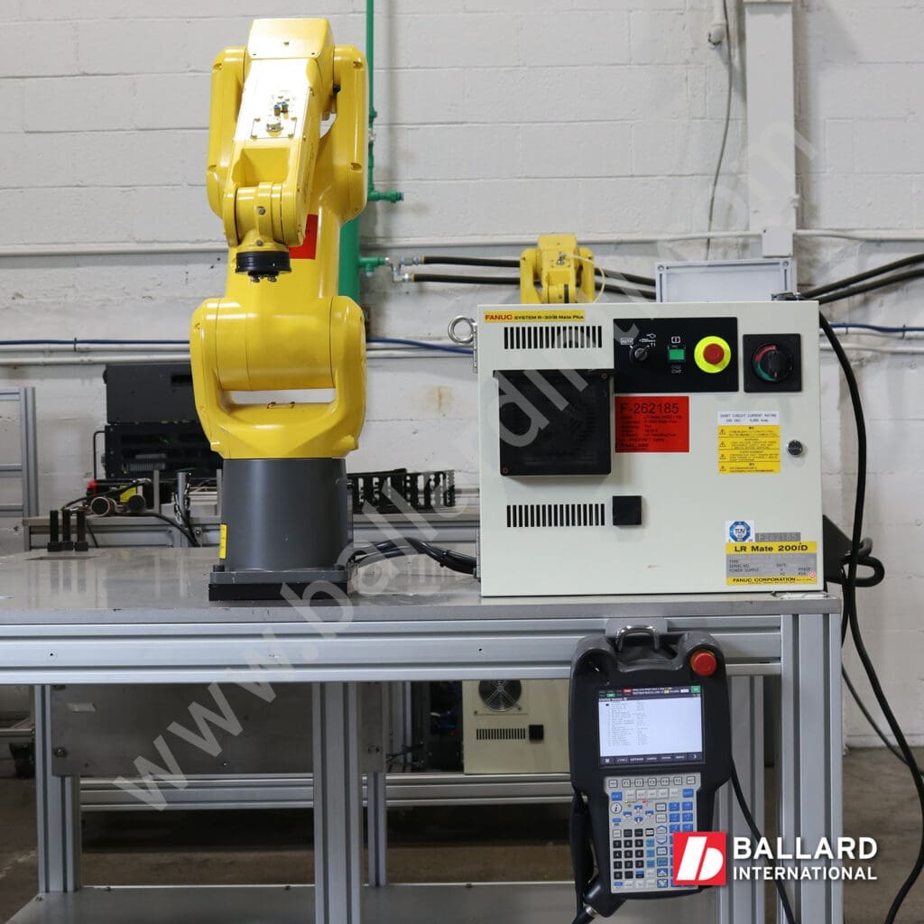 FANUC LR Mate 200iD/14L R30iB Mate Plus Controller Teach Pendant complete system used industrial robot F262185