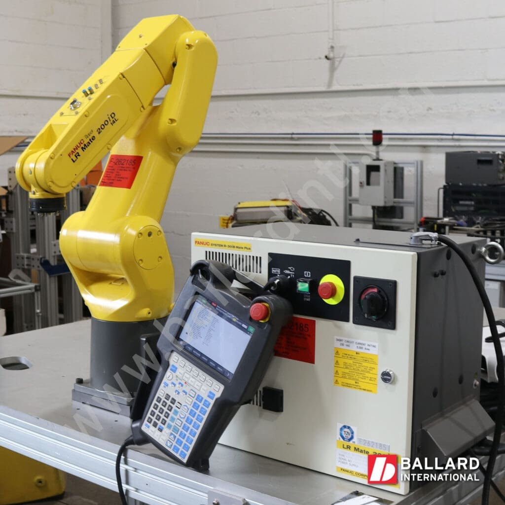 FANUC LR Mate 200iD/14L complete system used industrial robot R30iB Mate Plus Controller cabinet with teach pendant under power LR HandlingTool F262185