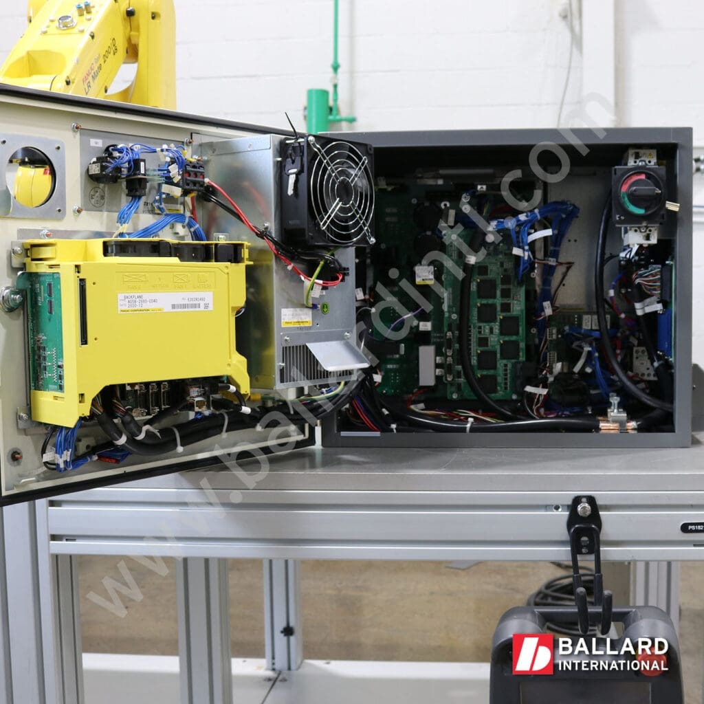 FANUC R30iB Mate Plus Controller for LR Mate 200iD/4S new robot off power open cabinet F266651