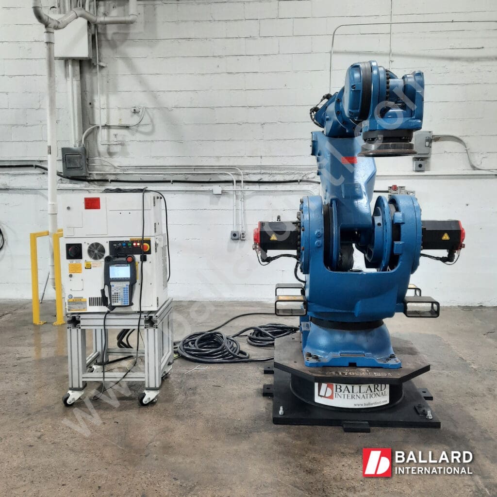 FANUC M-900iB/280L with R30iB Plus Controller complete system under power with teach pendant and cables F359260